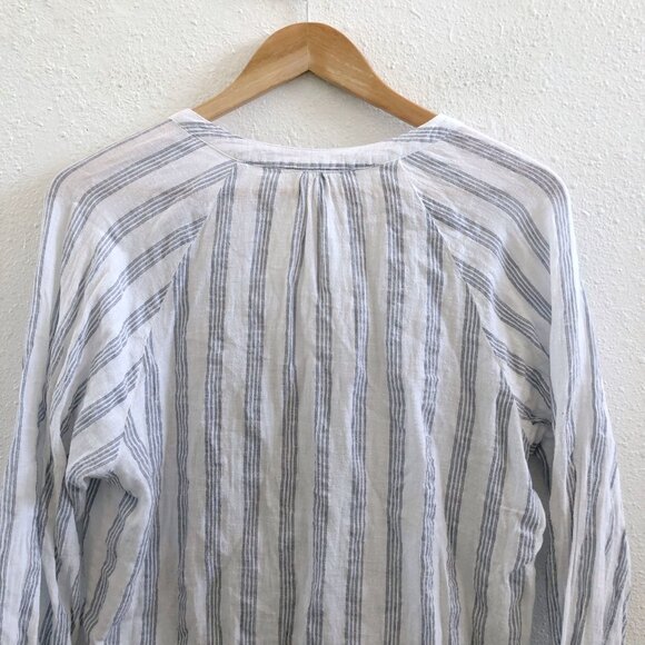 RAILS Marti Cayman Stripe V-Neck Blouse Size Medium - Picture 4 of 12